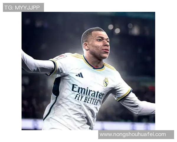 球星足球风格特点分析与个性化技术特点的全面解读 球星足球风格特点分析与个性化技术特点的全面解读