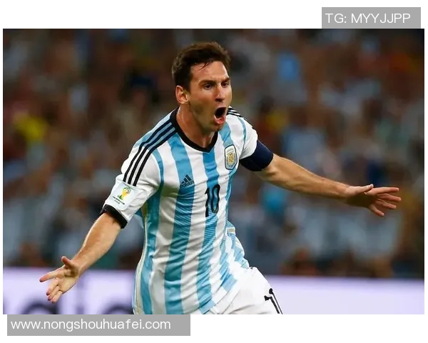 当代球星眼中的足球球王权威评价与时代影响力解析 当代球星眼中的足球球王权威评价与时代影响力解析